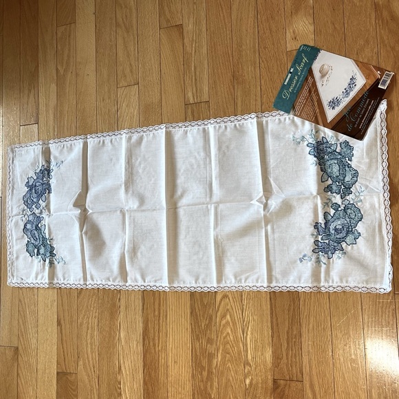 Table Runner with Blue Embroidery. Handmade. Dresser scarf. Blue white. New - Picture 2 of 5